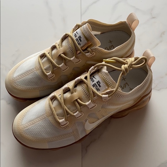 NWT Nike Air Vapormax - Picture 7 of 9